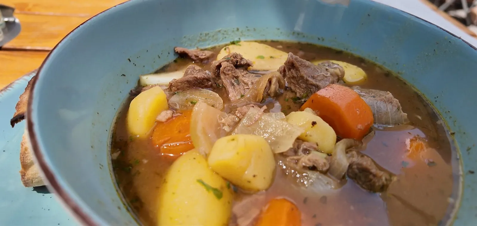 The Dublinerのアイリッシュシチュー。牛肉とじゃがいも、にんじんがごろごろ
